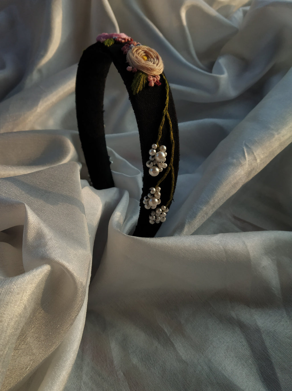 Midnight Muse Headband ✨🖤