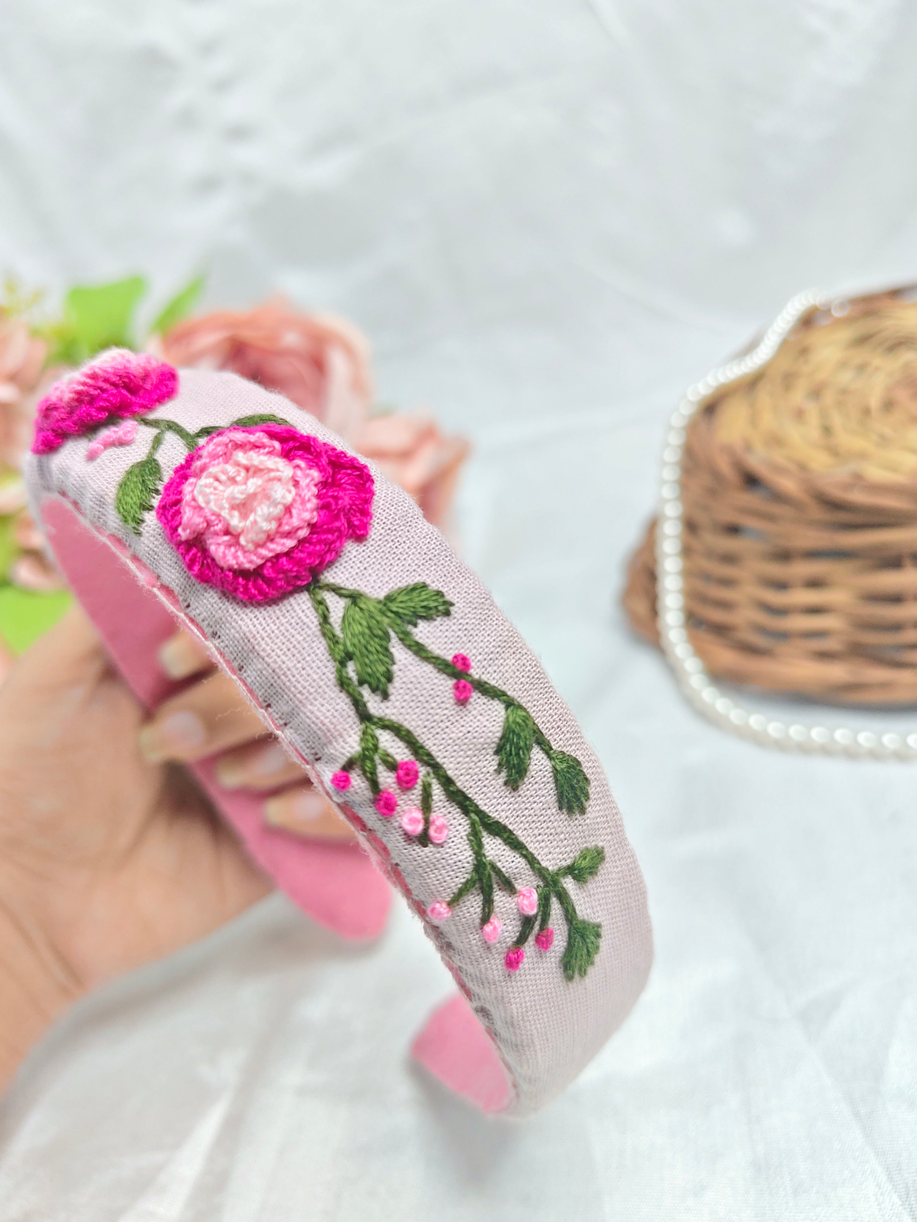 Rosé Garland 🌸