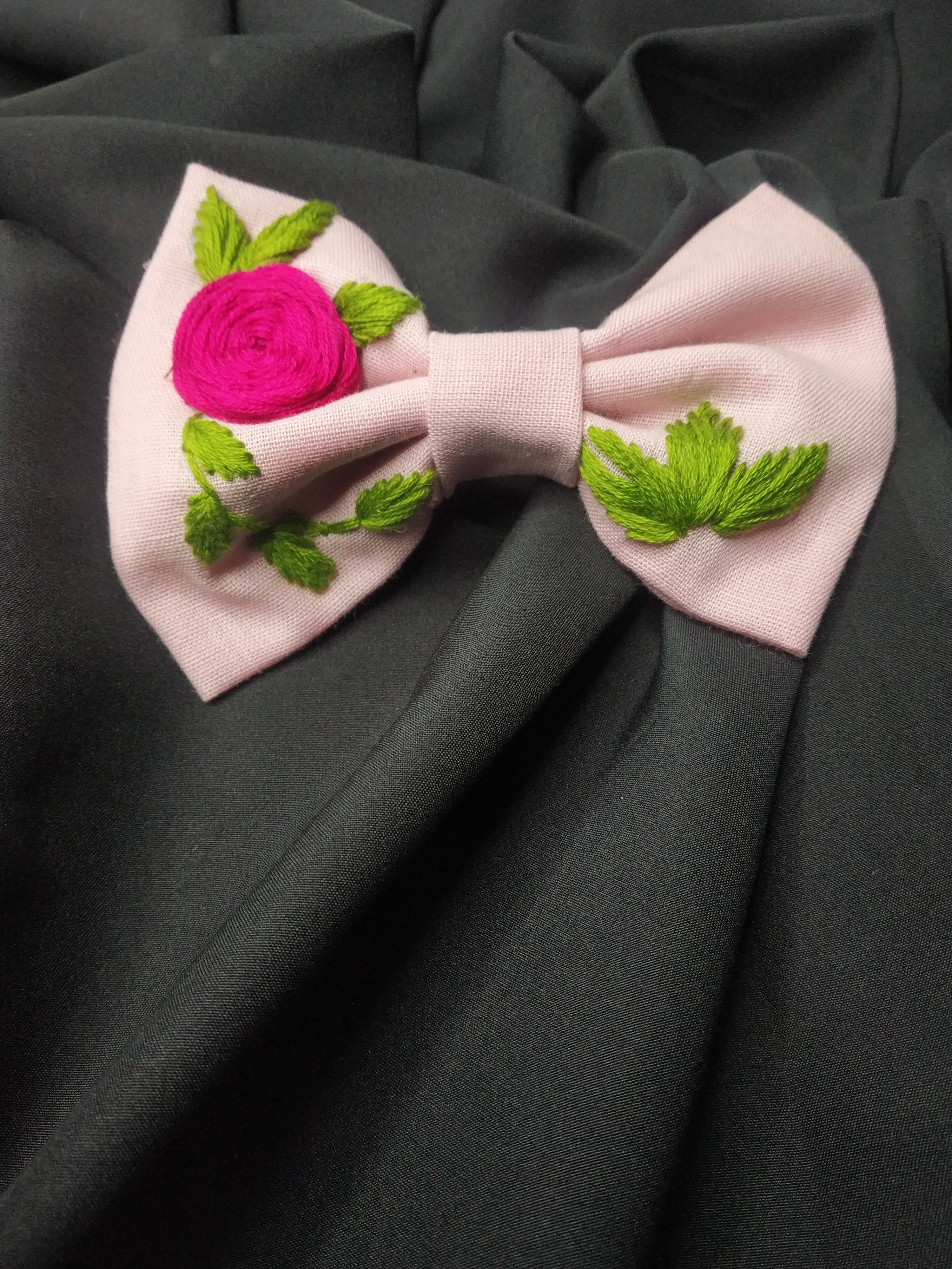 Rosé Bloom Bow 🎀🌹
